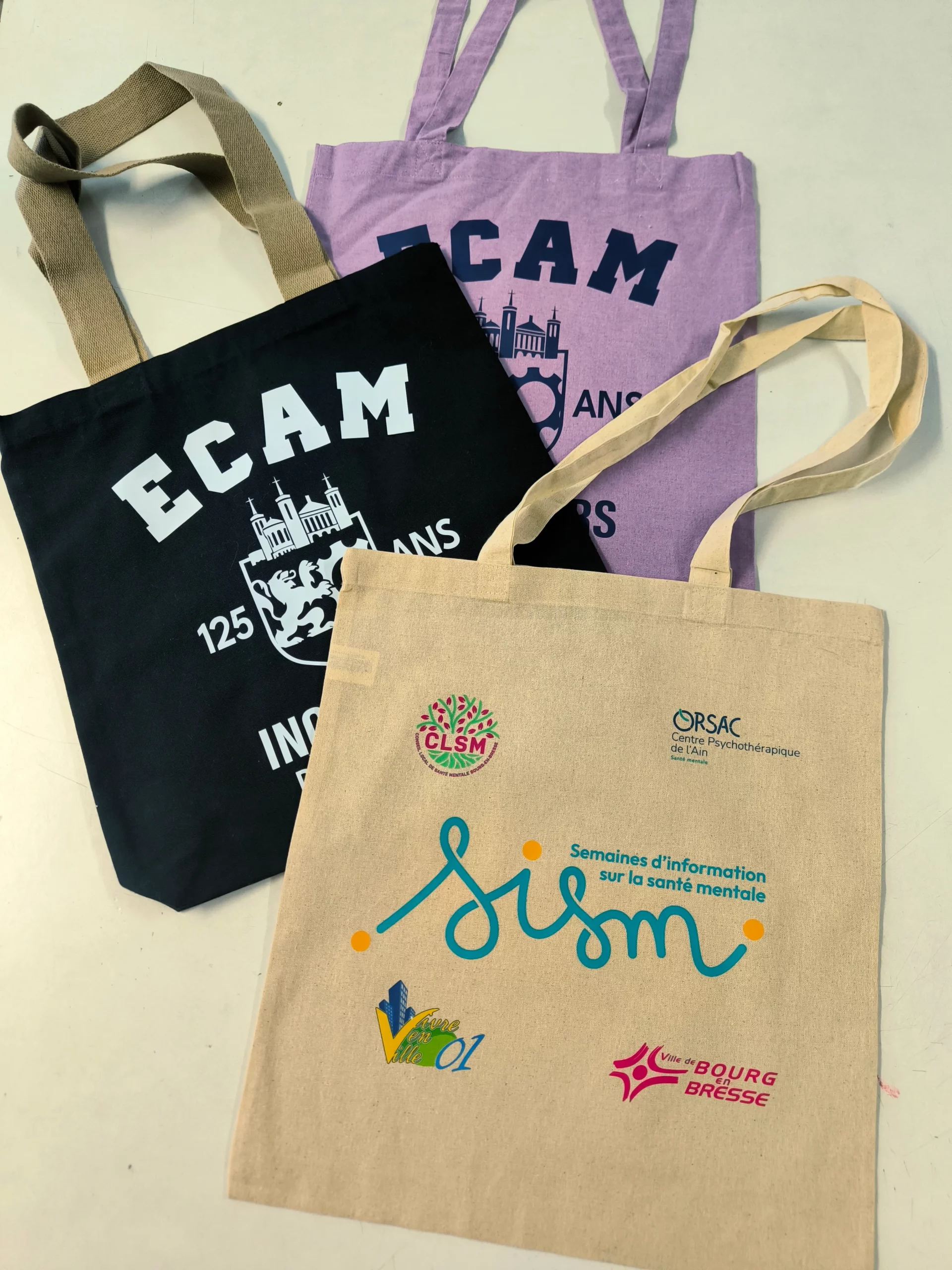 Impression texile sur tshirt, tote bag, casquette, veste à Ambérieu
