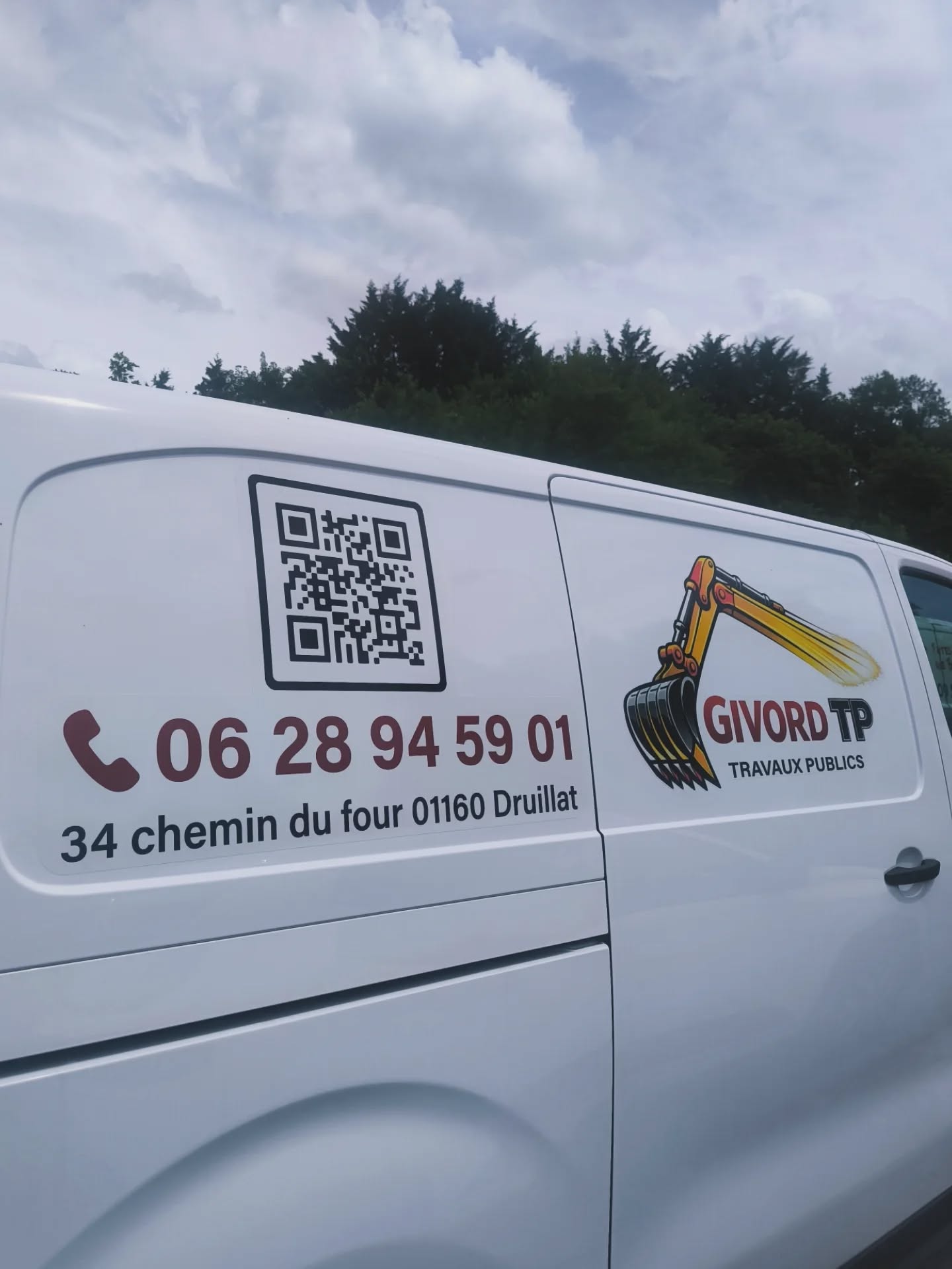 🛠️ Nouveau marquage sur les routes ! Un grand merci à l'entreprise Givord TP pour…